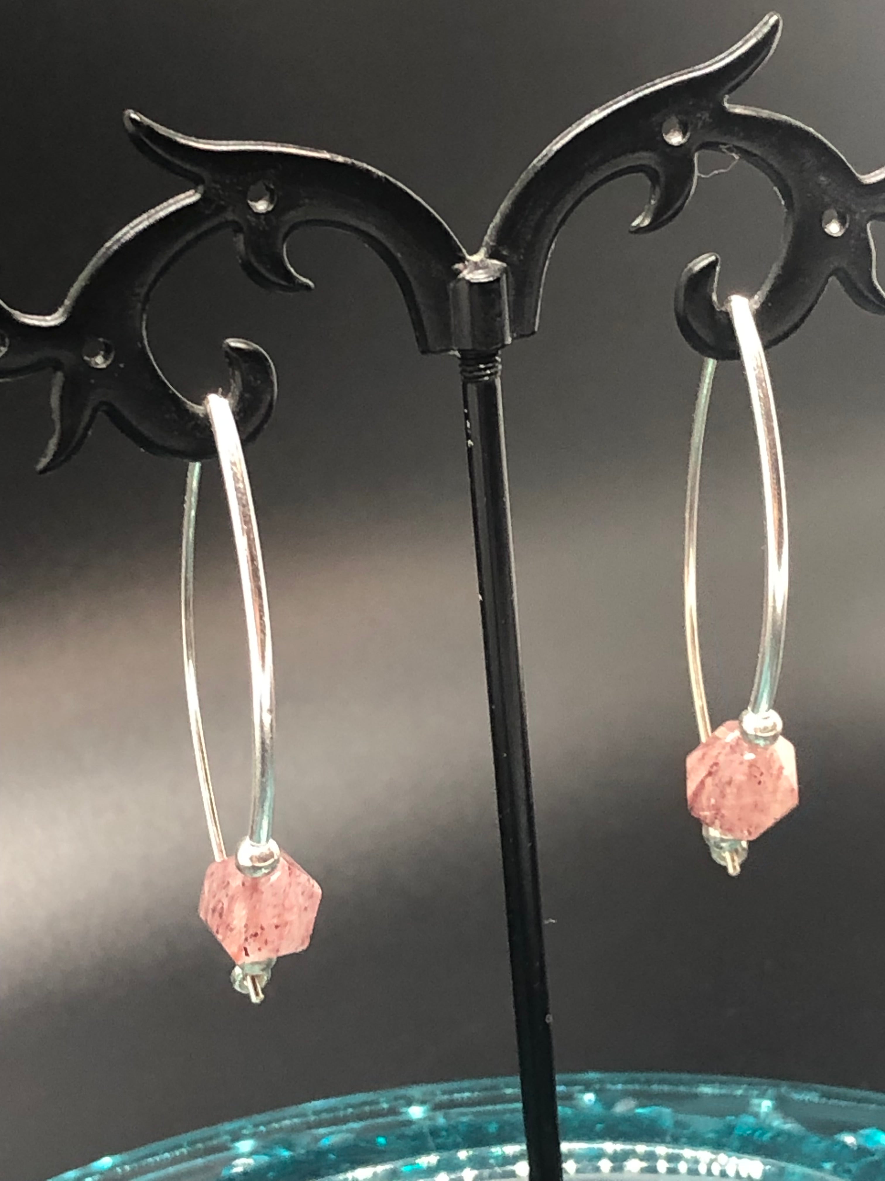 E148 Around the Bend Sterling Silver & 8mm Strawberry Quartz