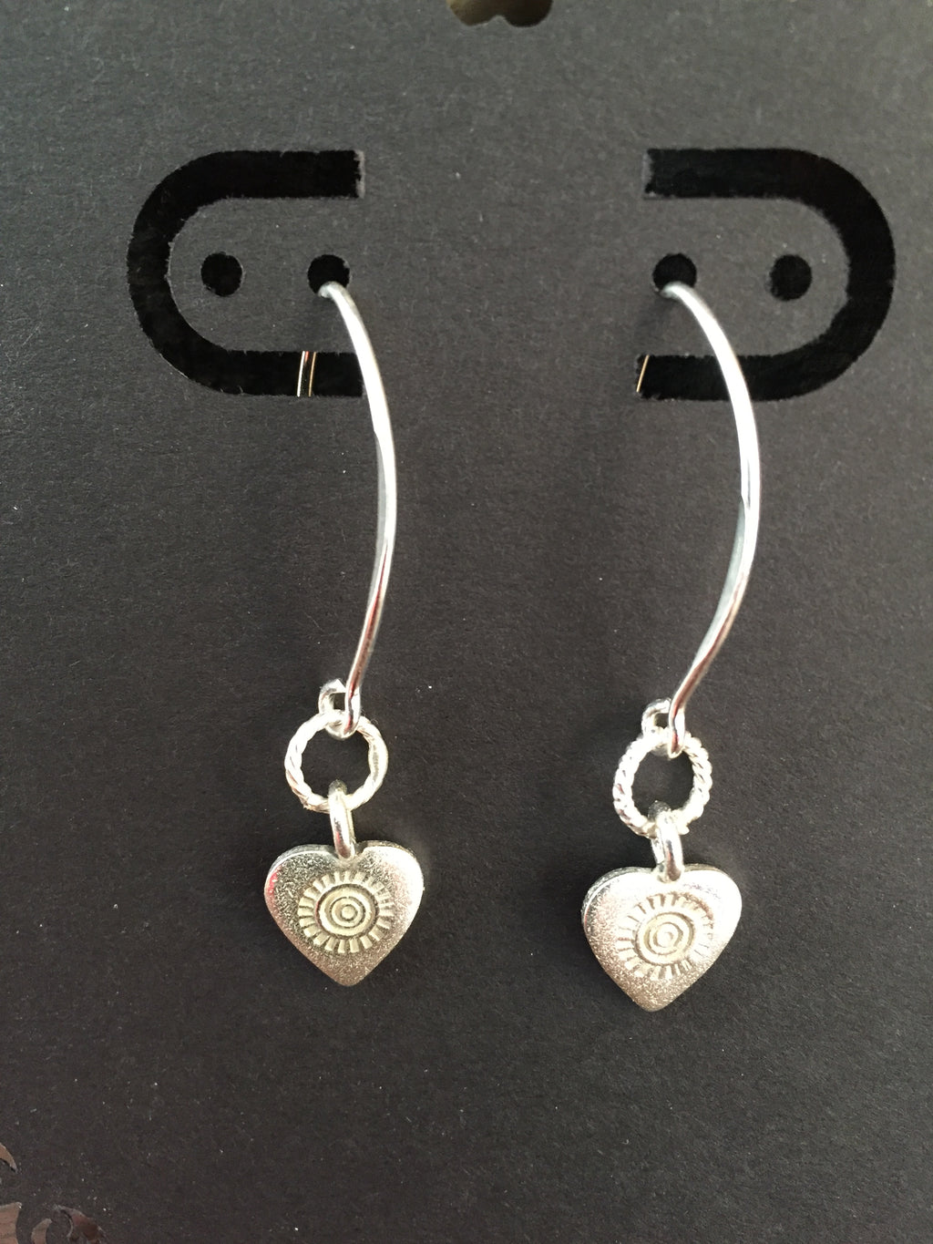 E122 SS Heart Medallion on a Wire