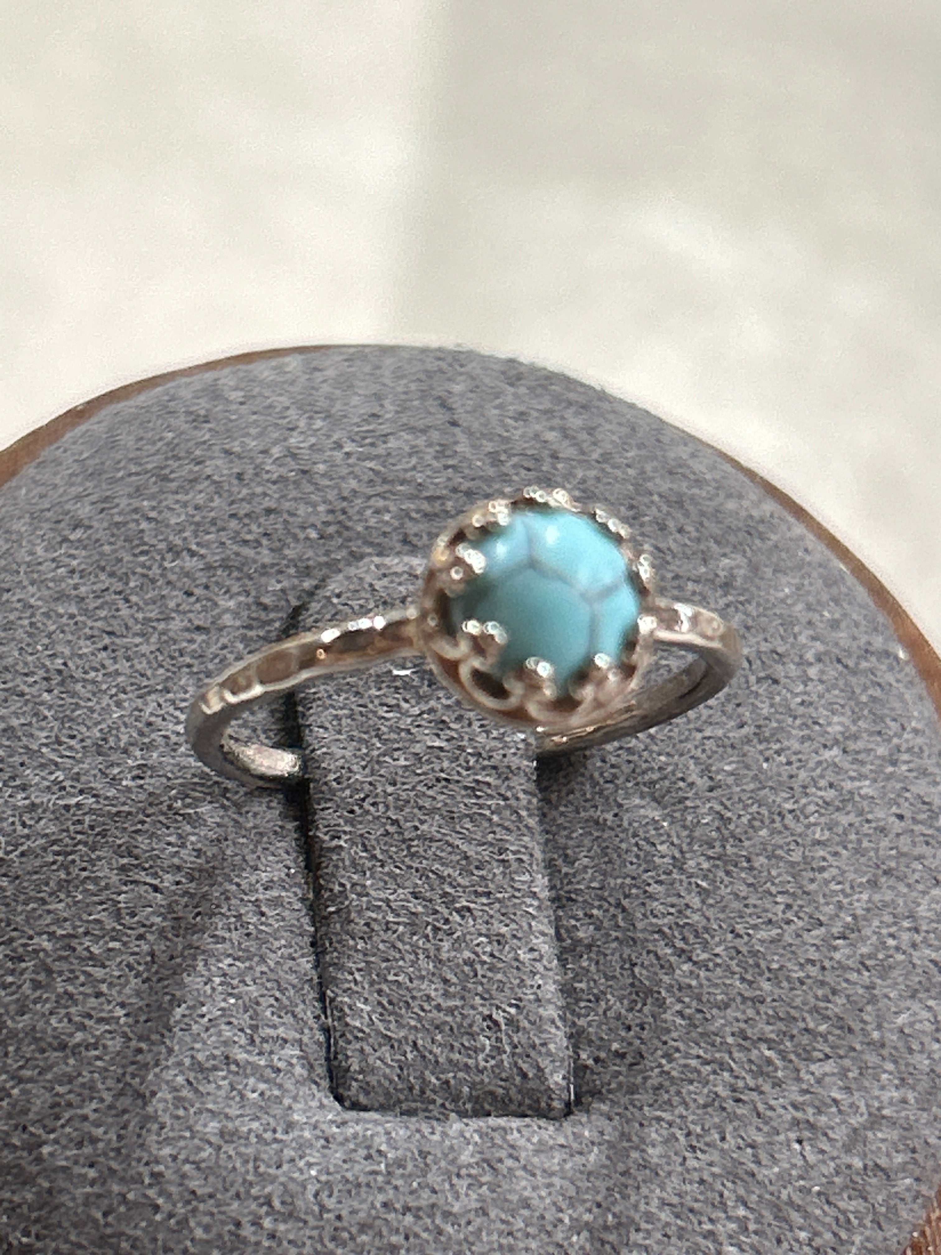 R21 SS 6mm crown set turquoise size 5.5 ring