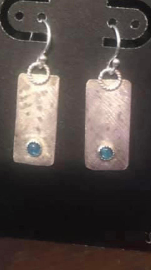 E111 SS ‘Sheet & Stone’ 4mm Neon Blue Apatite Earrings