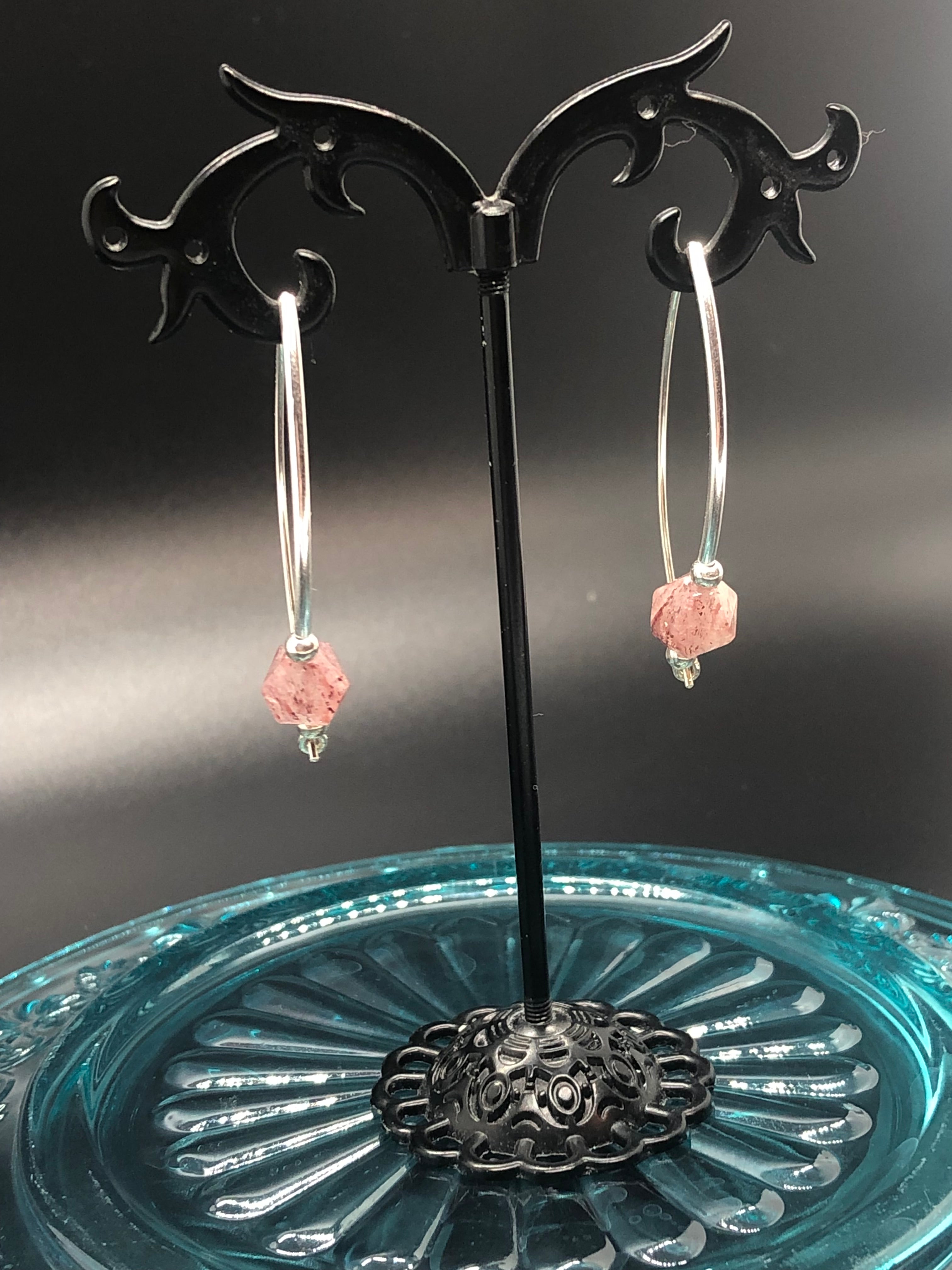 E148 Around the Bend Sterling Silver & 8mm Strawberry Quartz