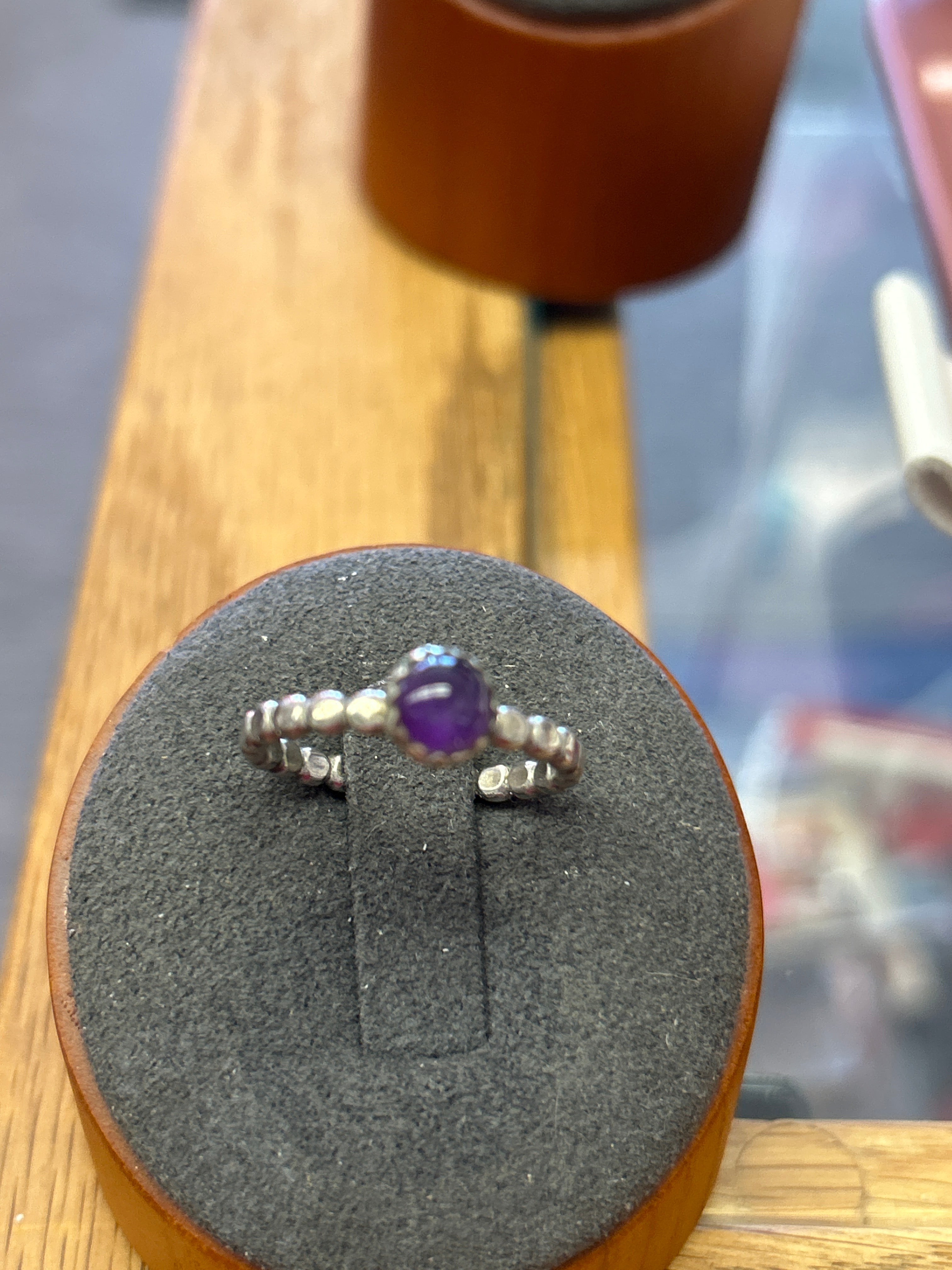 R25 SS 6mm Bead wire size 7 ring