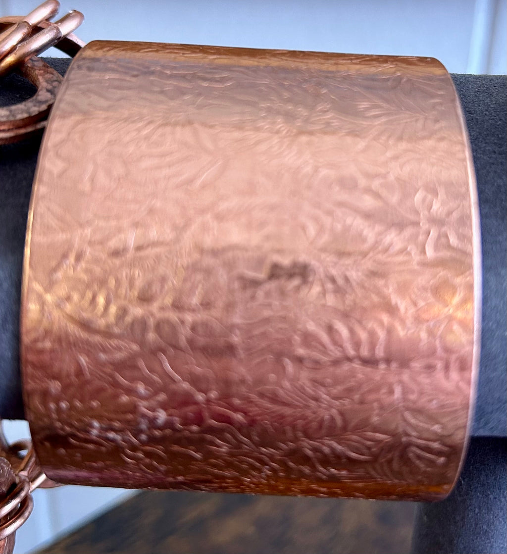 B4 Copper Wide Cuff (Leaf Pattern)