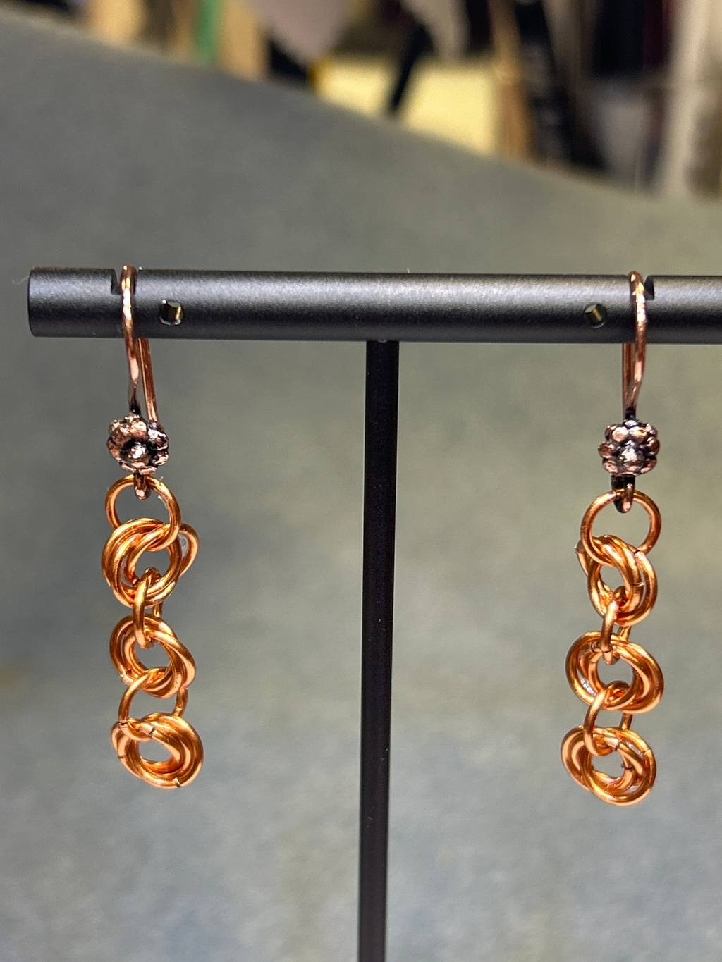 E83 medium copper chainmail earrings