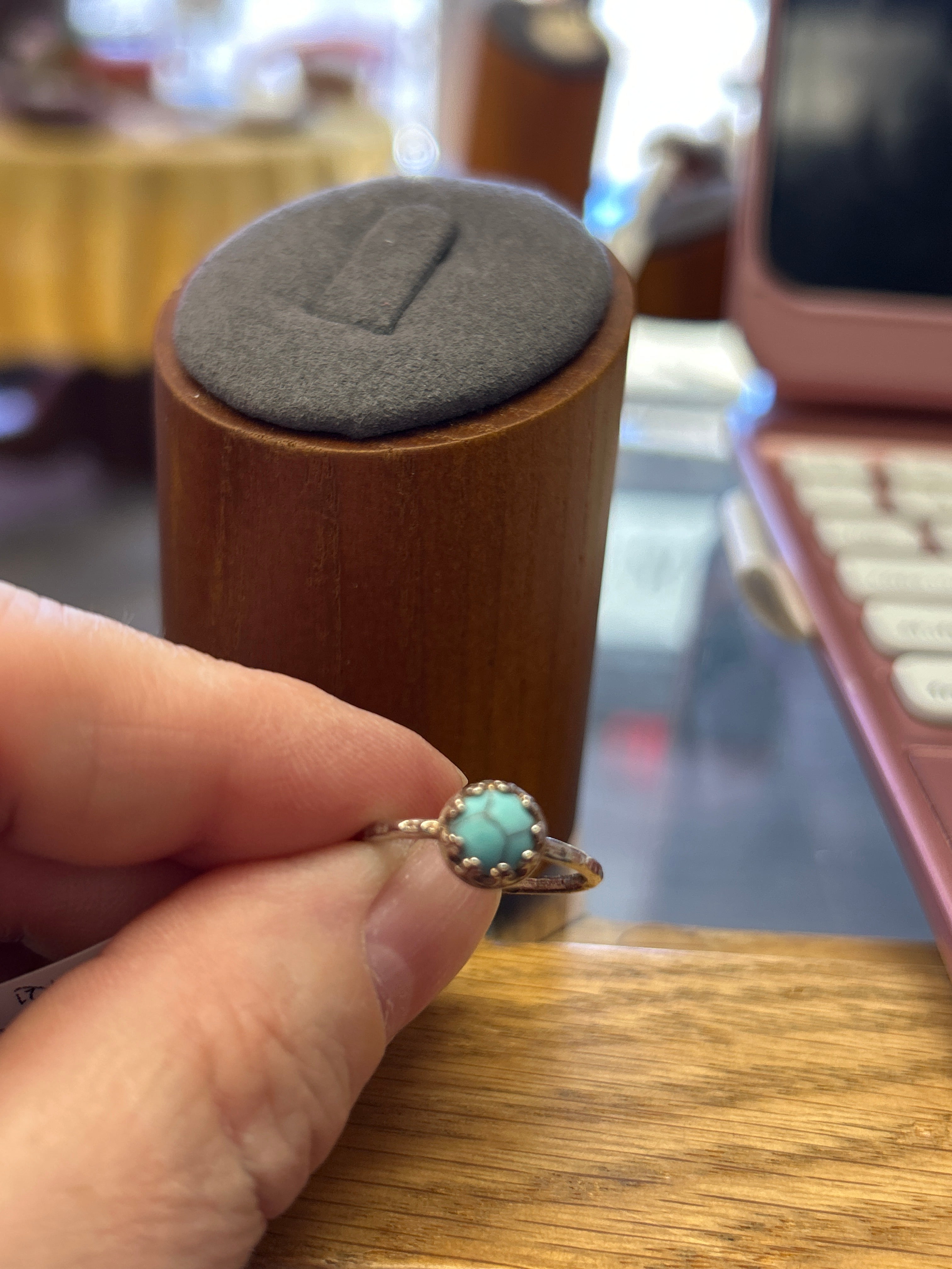 R21 SS 6mm crown set turquoise size 5.5 ring