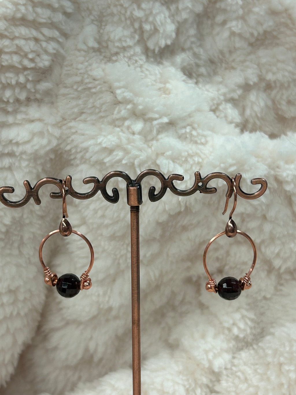 E192  “Garnet on a Wire” copper earrings