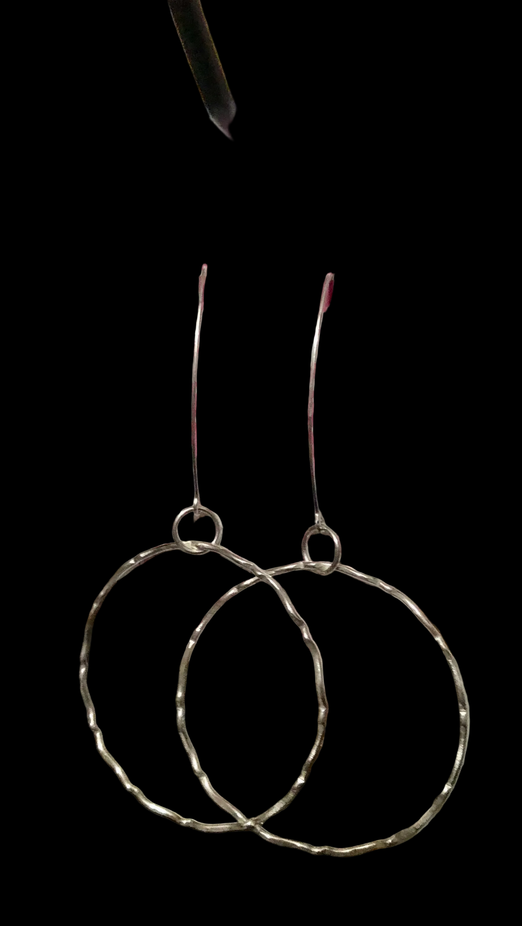 E151 SS Lg hoop earrings