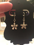 E13 SS Daisy Earrings