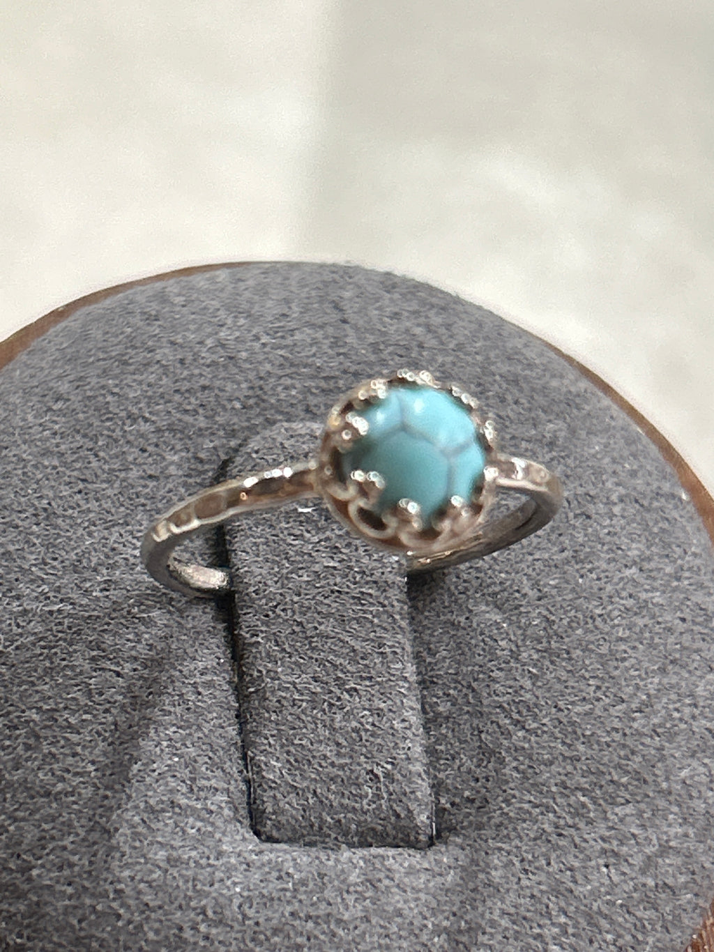R24  SS 6mm crown set turquoise size 6.25 ring