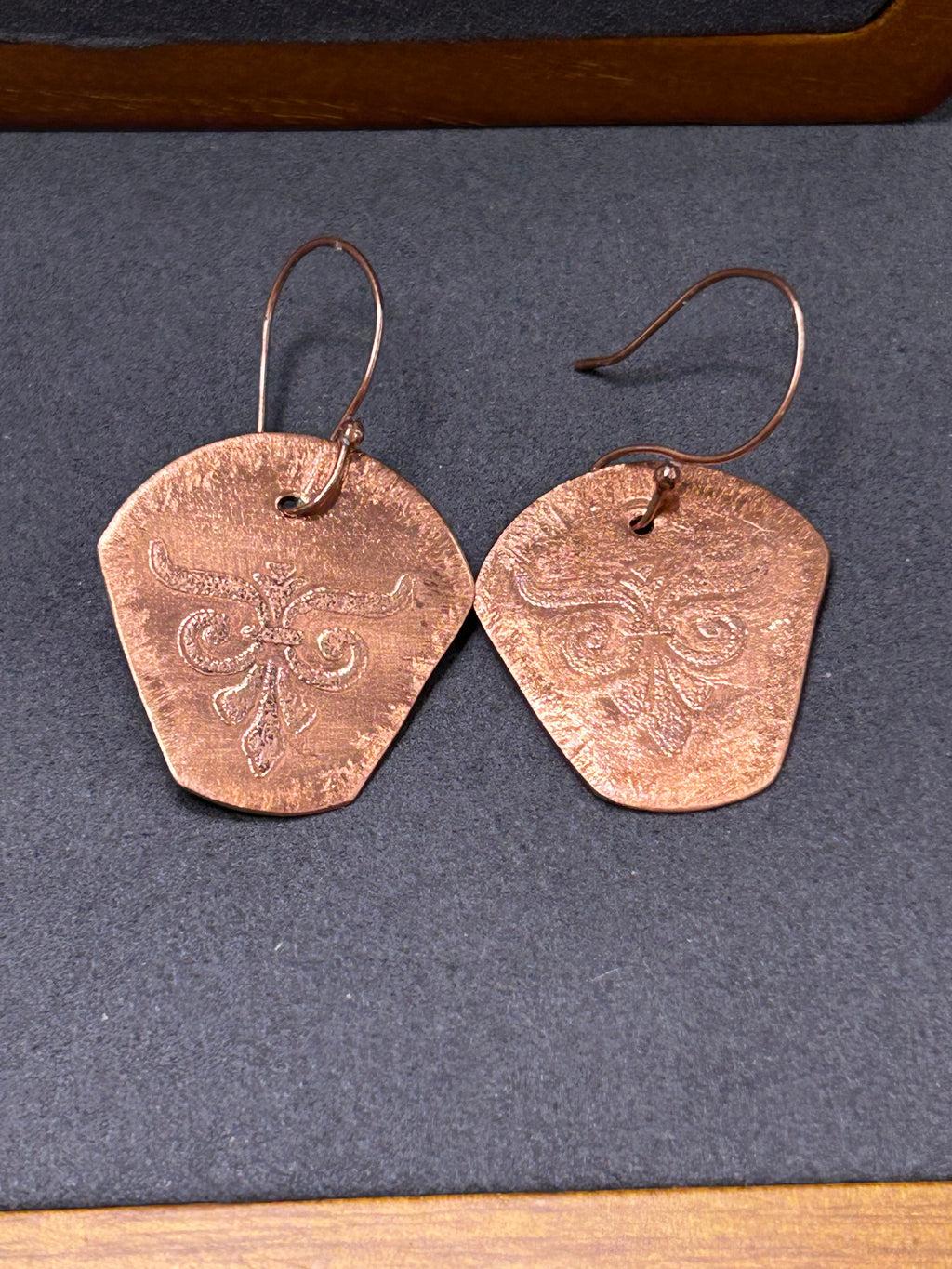 E129A Copper Disk etched earrings