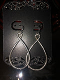 E139 SS 10 gauge large hammered fancy 8 earrings