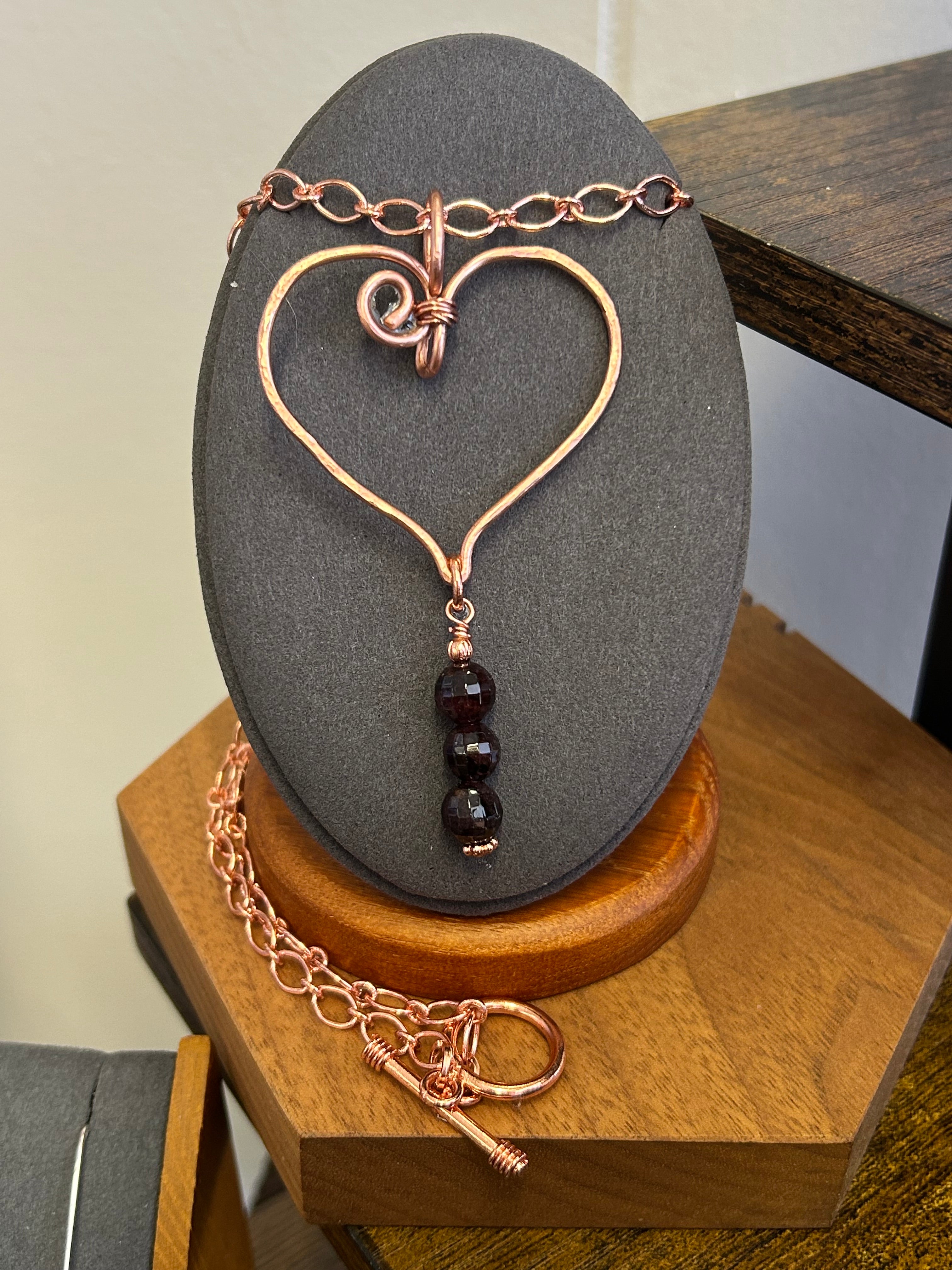N31  Crimson Copper Heart