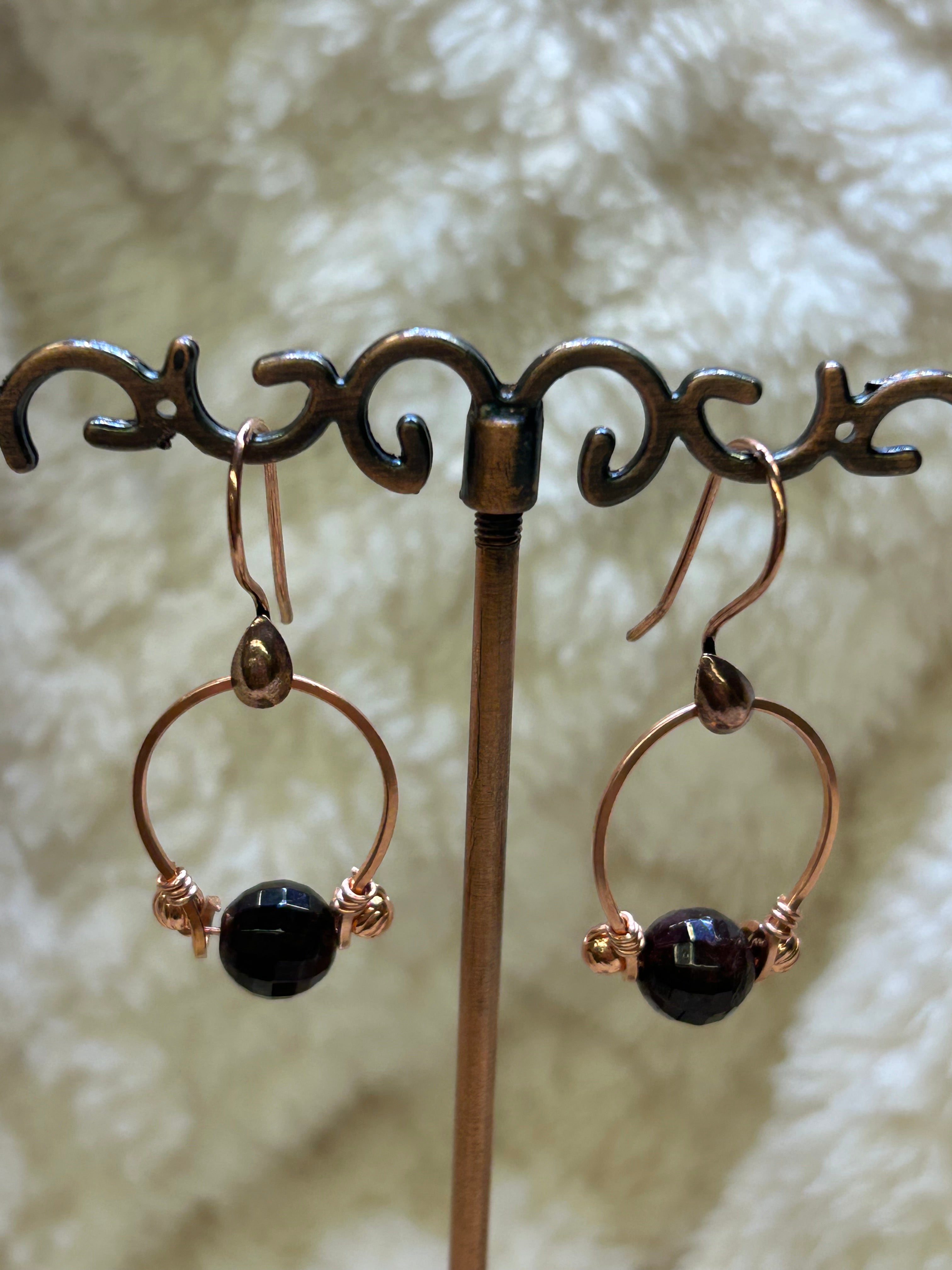 E192  “Garnet on a Wire” copper earrings