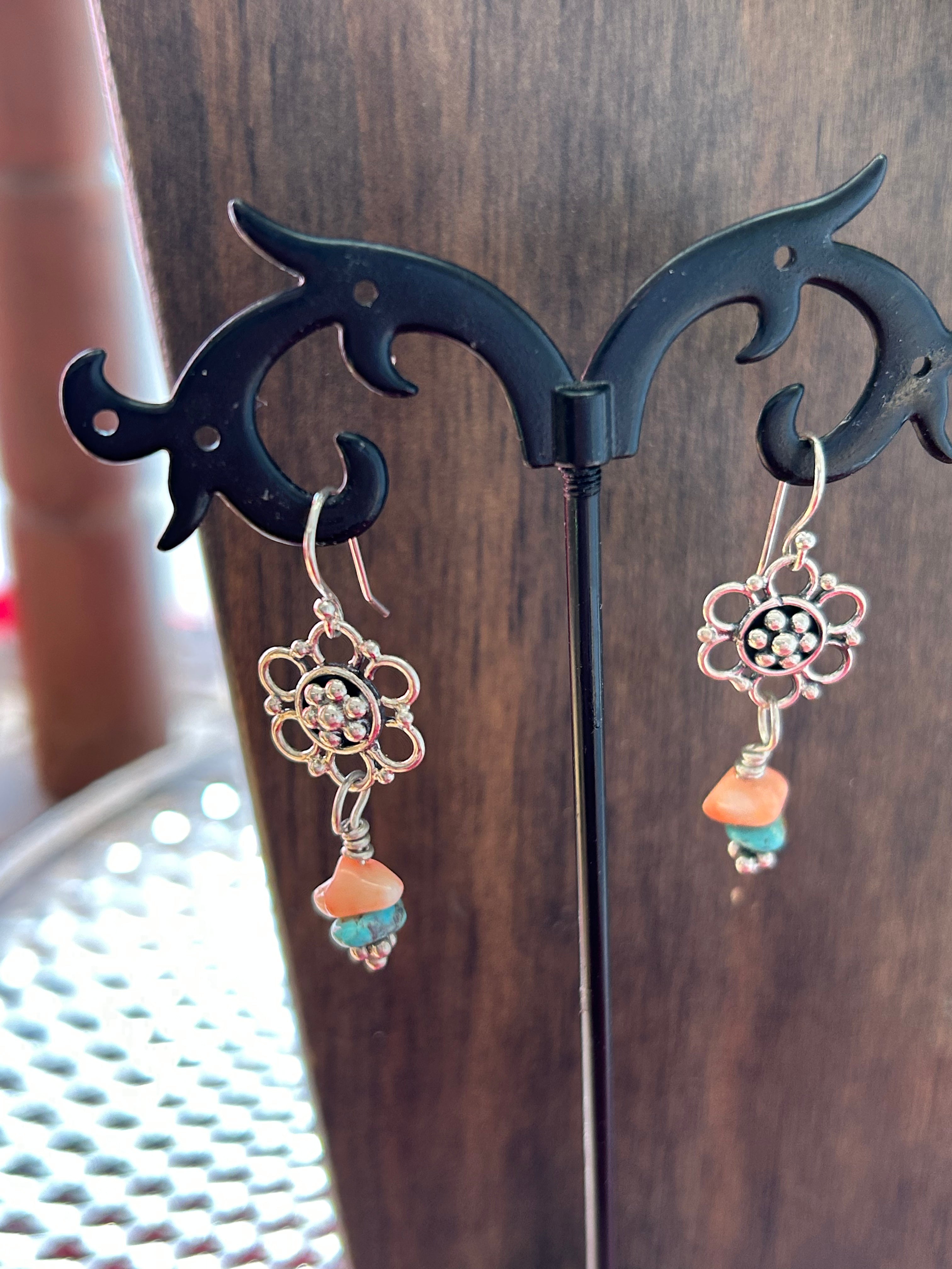 E100 SS Flower with Coral & Turquoise drop earrings